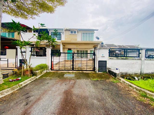 3,831 SQ.FT 🔥 2-Storey CORNER LOT Taman Pelangi 2 Semenyih FOR SALE! 1
