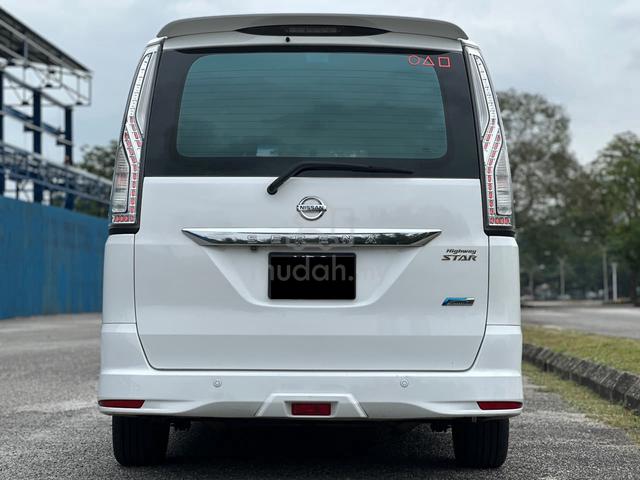 2018 Nissan SERENA 2.0 / TIPTOP CONDTION / - 4