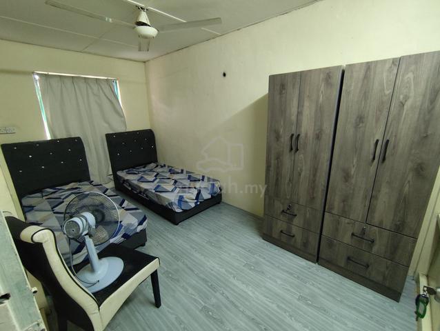 Bilik sewa/Room rental 1