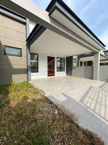 居銮 (小云顶)Idaman Hill Aster 第二期|单层排屋 4房2卫|永久地契 🏡 1