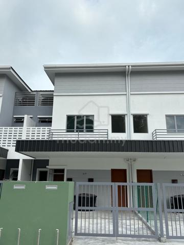 Townhouse Untuk Disewa Bandar Armada Putra, Pulau Indah 1