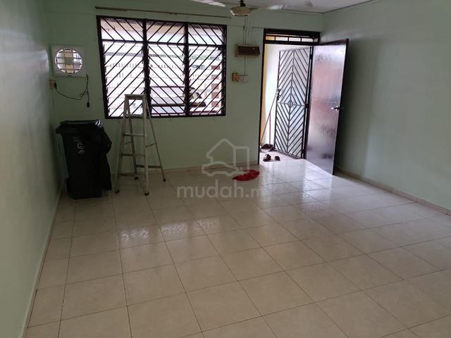 Full Loan / Permas Jaya / Low Cost Double Storey / 3Bed 2Bath / Cash O 1
