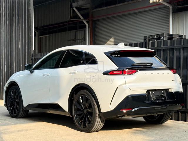2023 Toyota CROWN 2.5 SPORT Z (A) Grade 5A/12k km - 2