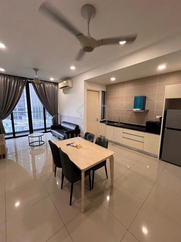 D' Pristine @ Medini 1