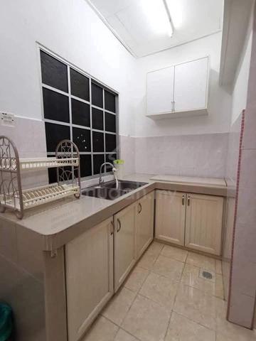 1 sty house Renovated v Full furnished Bukit Raja,Klang 1