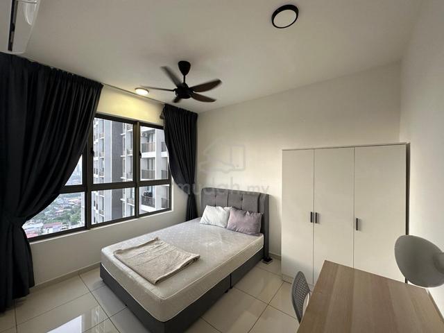 Kenwingston Platz Female Unit Master Room For Rent Utilities Included 1