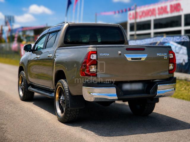 2021 Toyota HILUX 2.4 V (A) | Full Loan | Brown - 4