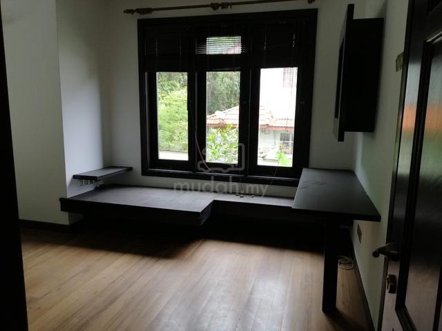 Ukay Perdana Bungalow For Sale 1