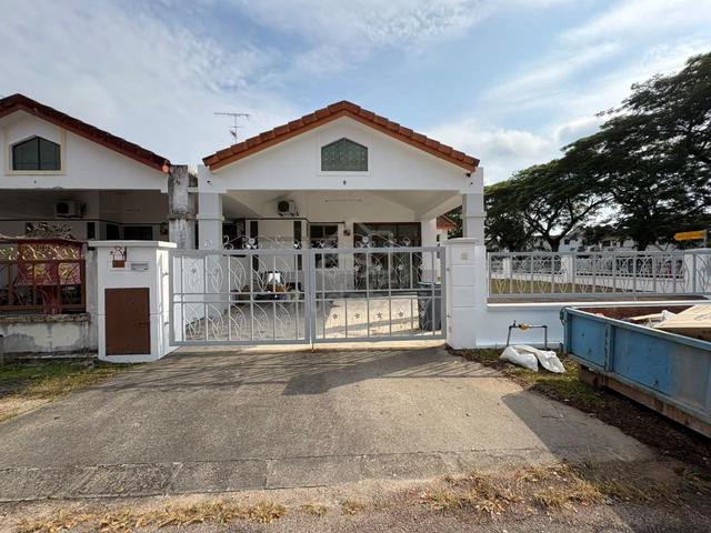 Puteri Park Single Storey Corner lot Full loan Wangsa Ulu Tiram Gaya 1