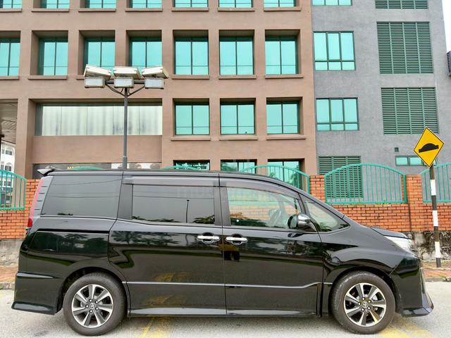 WXB SI⭐2021 Toyota NOAH 2.0 POWER BOOR/DOOR 3XK KM - 3