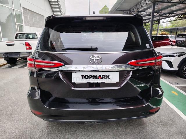 Toyota FORTUNER 2.7SRZ (A) 124,862km Full S/Record - 4