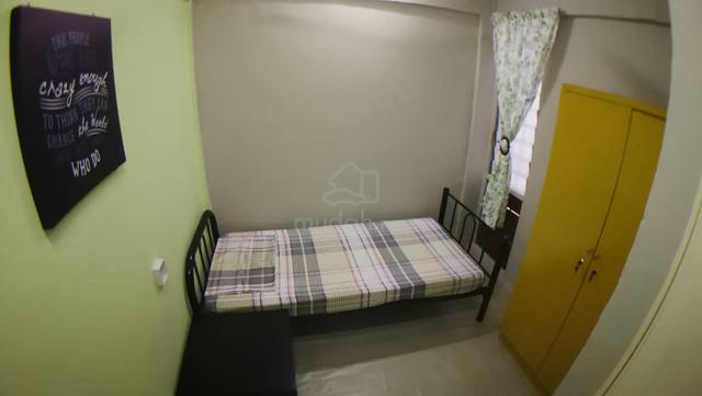 Fully Furnished Selangor Kota Damansara Room For Rent 1