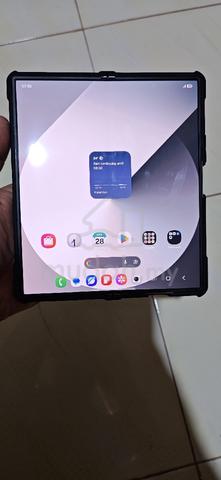 Z fold 6 256gb - photo 2 of 2