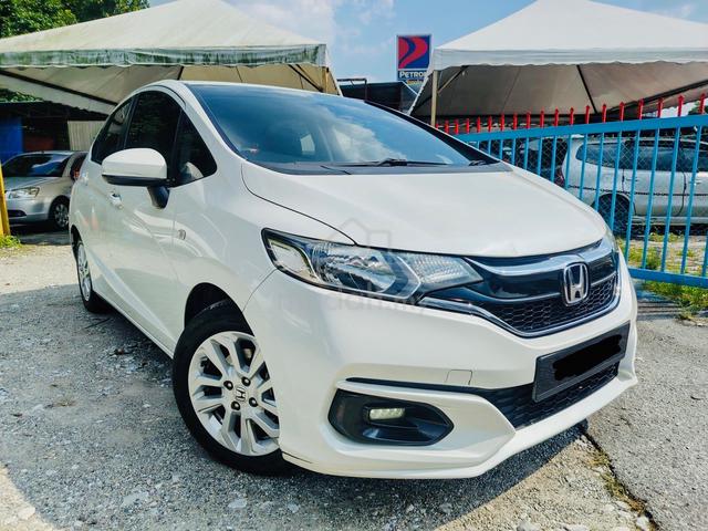 2018 Honda JAZZ 1.5 E (A)ORI LOW MILLAGE FULL LOAN - 1