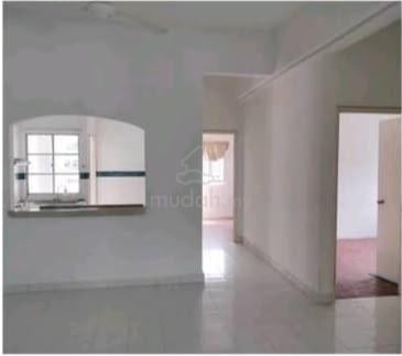 Puncak Athenaeum Apartment Spacious Unit For Sale 1