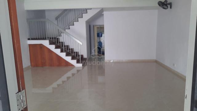 Double storey linkhouse open for rent 1