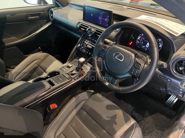 2023 Lexus IS300 2.0 F-SPORT (A) 12k Low Mileage - 3
