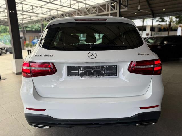 Mercedes Benz GLC250 2.0 4-MATIC NIGHT EDITION - 5