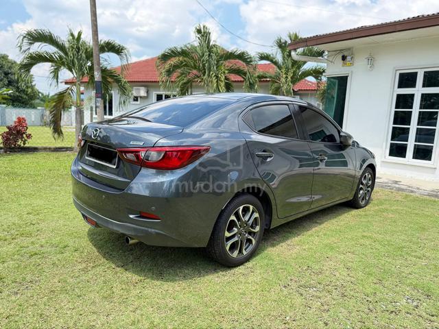 Mazda 2 1.5 SKYACTIV (A) - 1