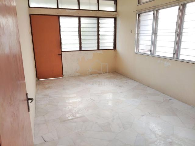 House for sale !! Taman Bunga Raya(Malaysia Park), Teluk Intan 2
