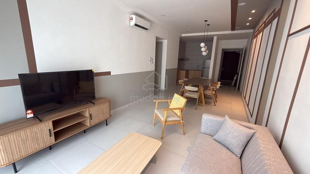 Renna Residence @ The NorthBank 1