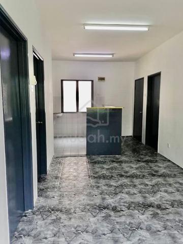 The Cheapest Pangsapuri Seri Suria 3R 2BR Freehold Below Market 1