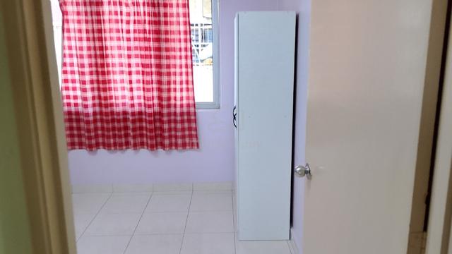 Sewa bilik untuk bujang 1