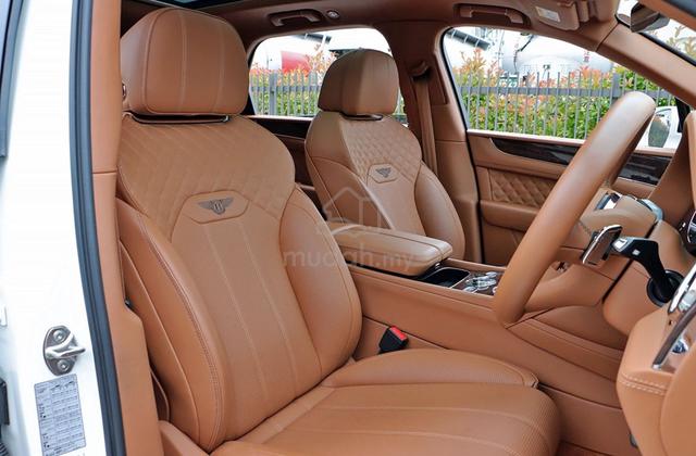 2022 Bentley BENTAYGA 4.0 V8 4 Seater Brown Interi - 3