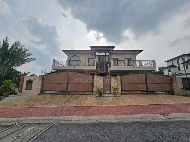 Corner Lot 2 Storey Bungalow D'Kayangan, Seksyen 13, Shah Alam 1