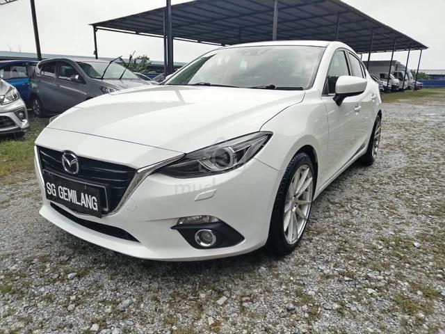 2015 Mazda 3 2.0 High = 77,000km Ori mileage - 5