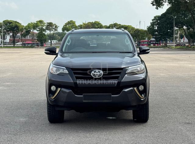 2017 Toyota FORTUNER 2.4 VRZ (A) - 5