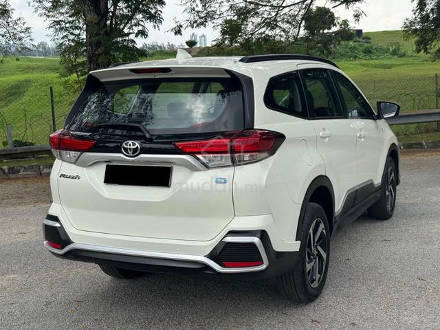 Toyota RUSH 1.5 S ENHANCED (A) HI SPEC 7SEAT Wrty - 2