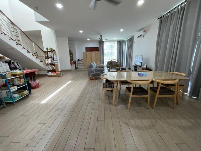 BELOW MARKET Evergreen Semi-D In Garden Residences Jacaranda Cyberjaya 1