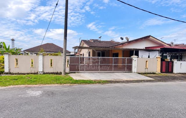 [CORNER FACING OPEN] Teres 2 Tkt, Taman Seri Duyong, Duyong, Melaka 1