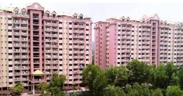 Taman Anggerik Villa 1