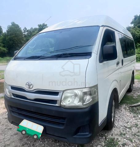 2011 Toyota HIACE 2.5 KDH202R FACELIFT (M) - 1