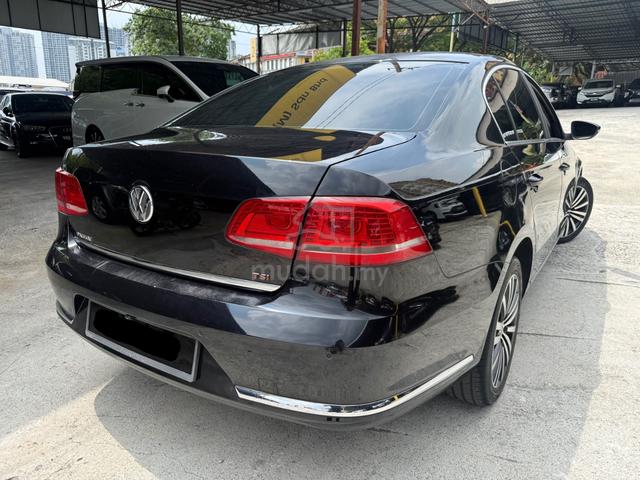 2015 Volkswagen PASSAT 1.8 TSI (CKD) Acc Free - 2