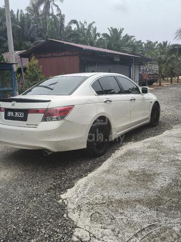 Honda Accord 2.4 cc - 4