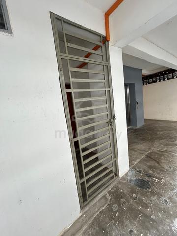 Pangsapuri Indah Taman Air Tawar Indah B 1