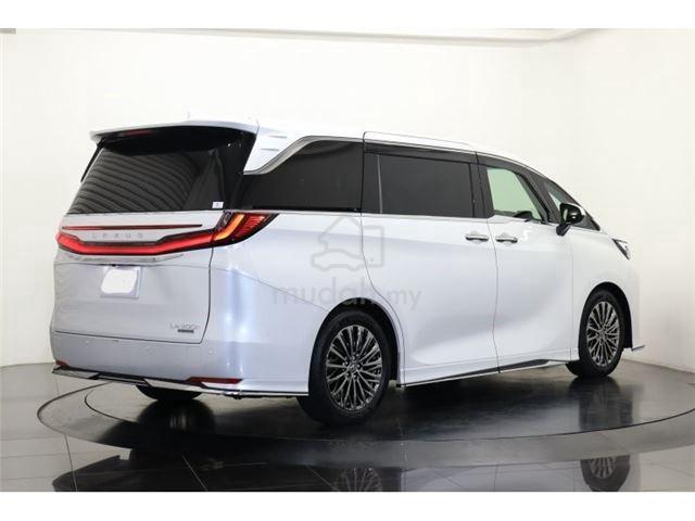 6-Seater 2024 Lexus LM 2.4 500H VERSION L for sale - 2
