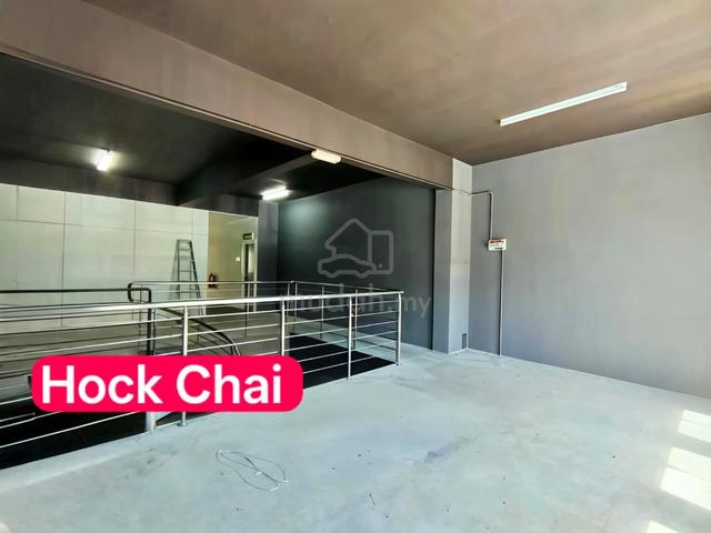 Shop Lot Ground + Mezzanine Floor | Perniagaan Raja Uda | Butterworth 1