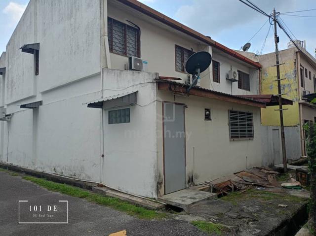 End Lot Double Storey Terrace House For Sale@ Telok Panglima Garang 1