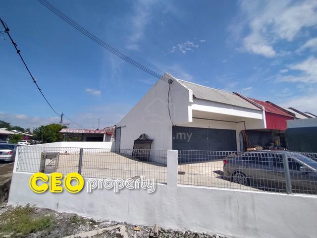 3003 s q ft Value Buy 1 storey shop near Puncak City Permatang Tinggi 1