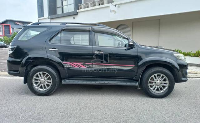2015 Toyota FORTUNER 2.5 G (A) TRD SPORTIVO DIESEL - 2