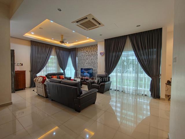 Taman Bukit Juru - Bungalow With Fully Furnished For Sale 1
