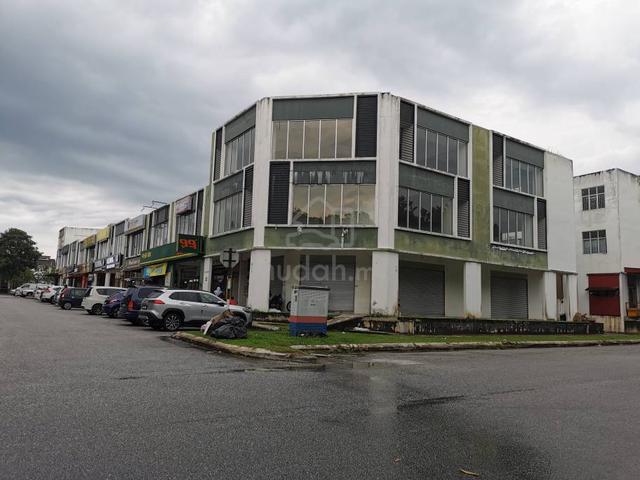 2sty Shop Facing Main Road Saujana Rawang Bandar Country Homes 1