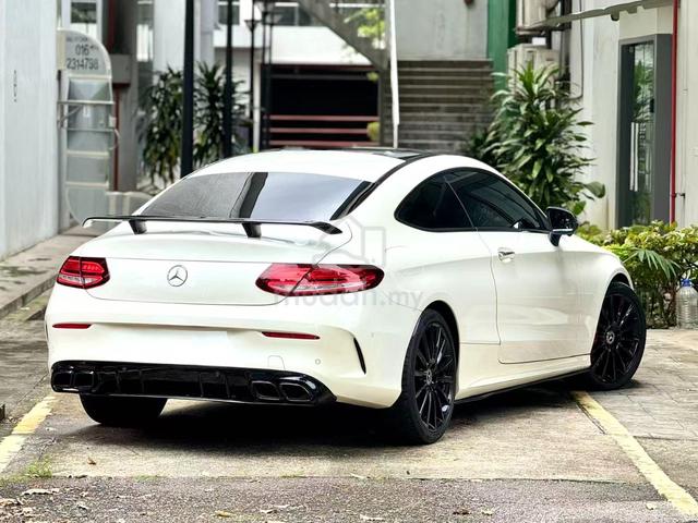 Mercedes Benz C180 1.6 AMG Coupe SRoof P/Boot FLft - 4