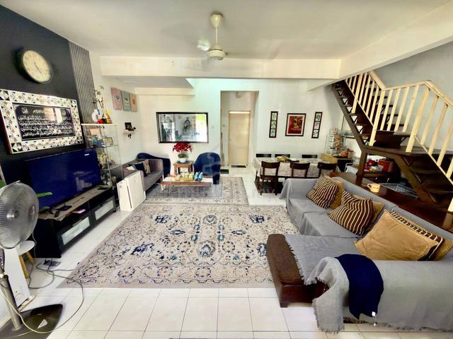 FOR SALE : 2 Storey Terrace Taman Permai Jaya, Ampang Selangor 1
