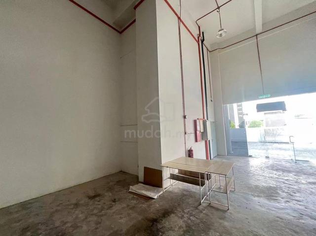 Bukit Serdang, Seri Kembangan Semi-D Factory For Rent 1