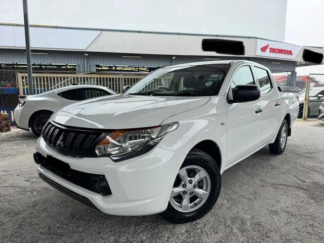 2017 Mitsubishi TRITON 2.5 Lite QUEST (M)Bolehloan - 1